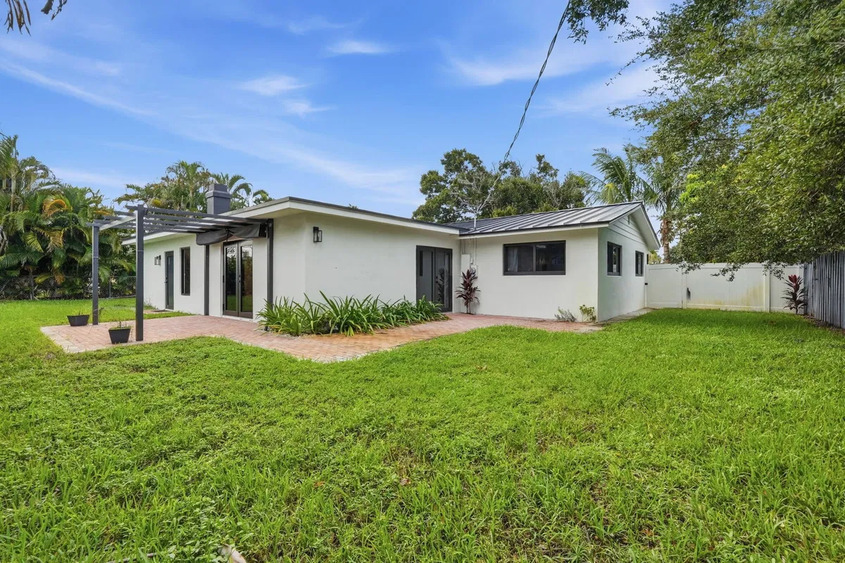  Residence photo 40