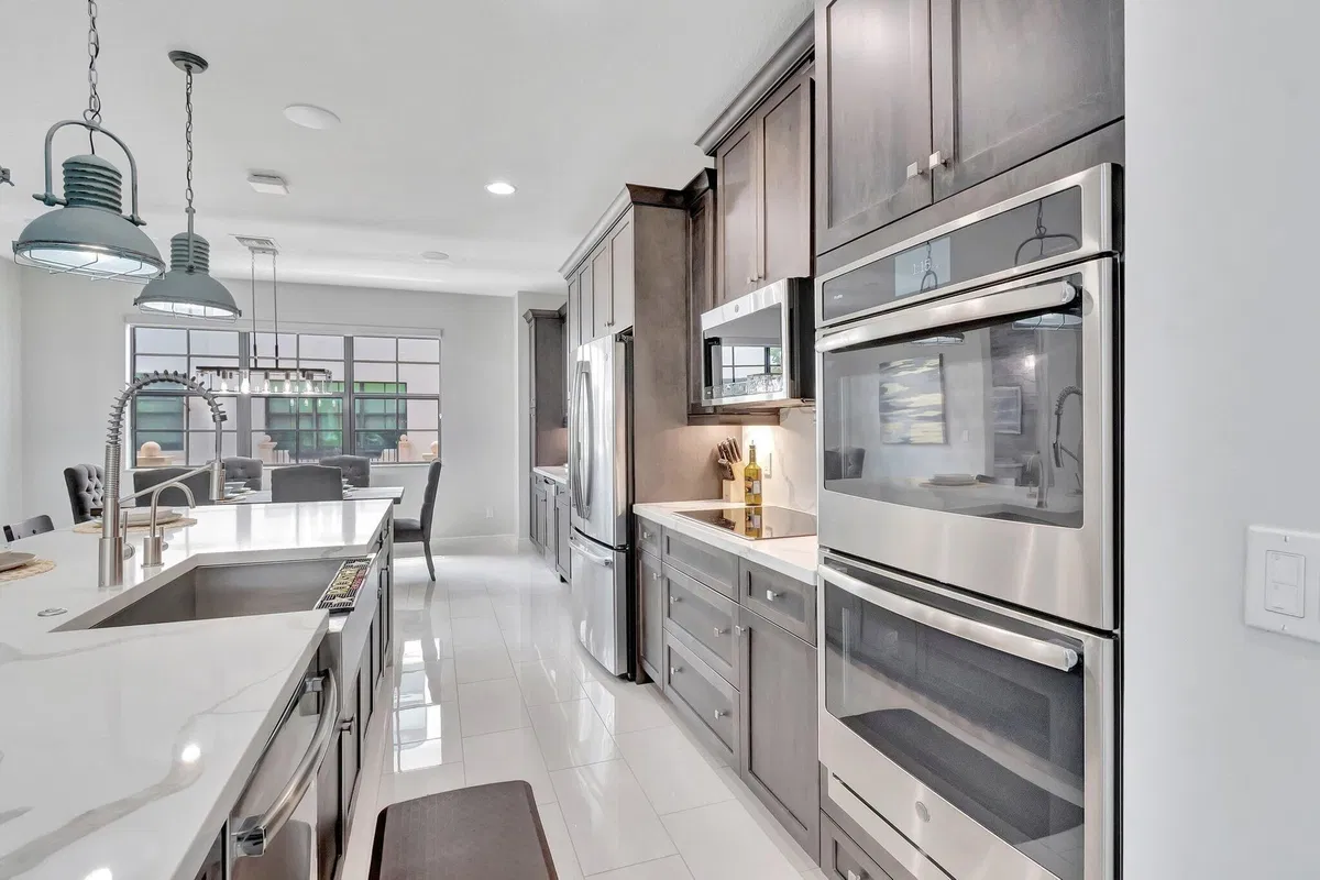  Residence photo 28