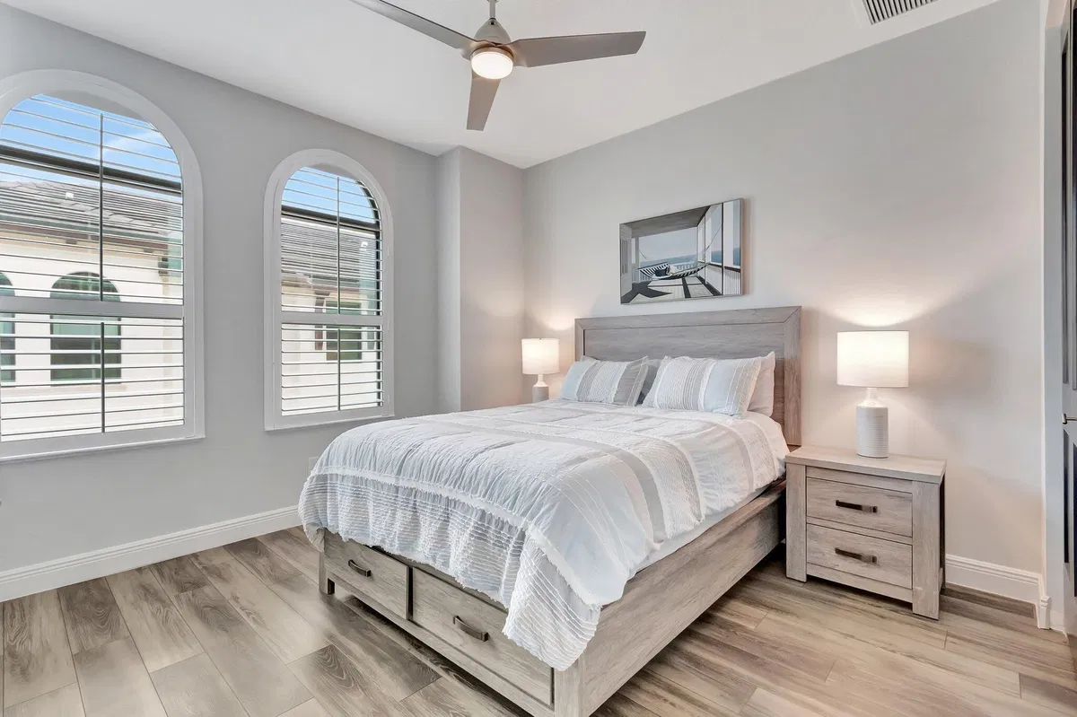  Residence photo 55