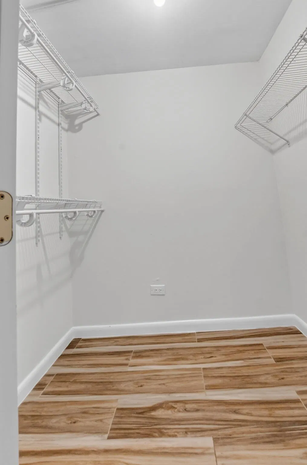 Unit 210 photo 25