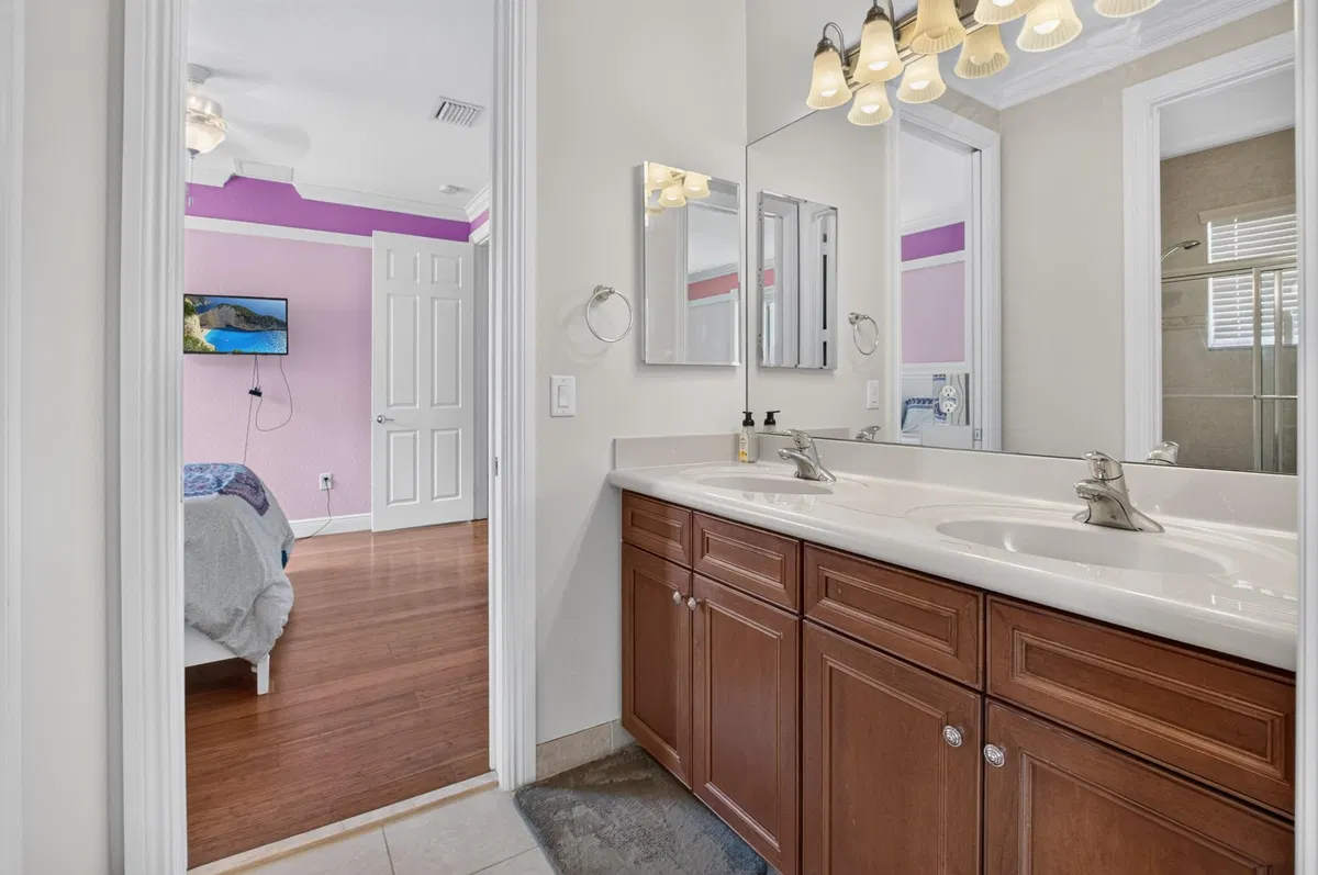  Residence photo 58