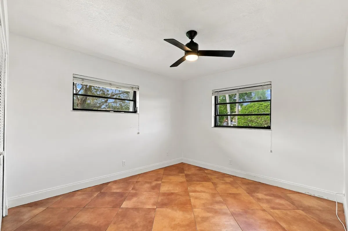 Residence photo 22