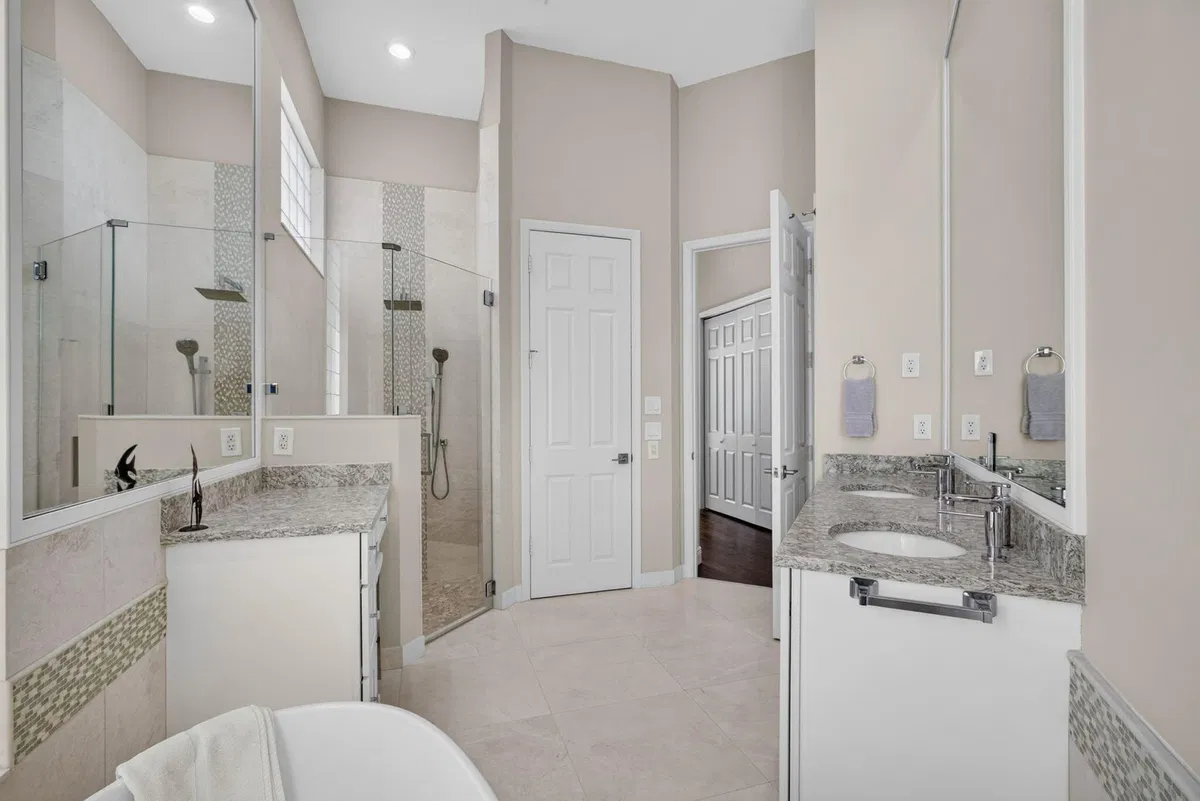 Mirasol Country Club Residence photo 31