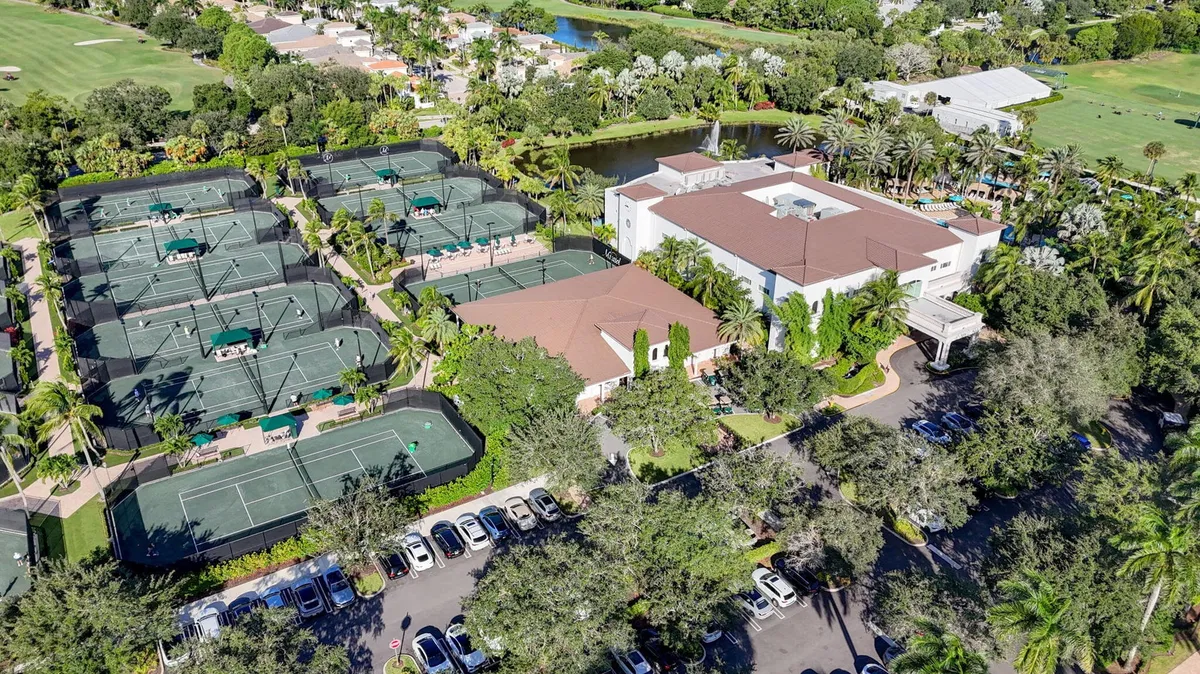 Mirasol Country Club Residence photo 64