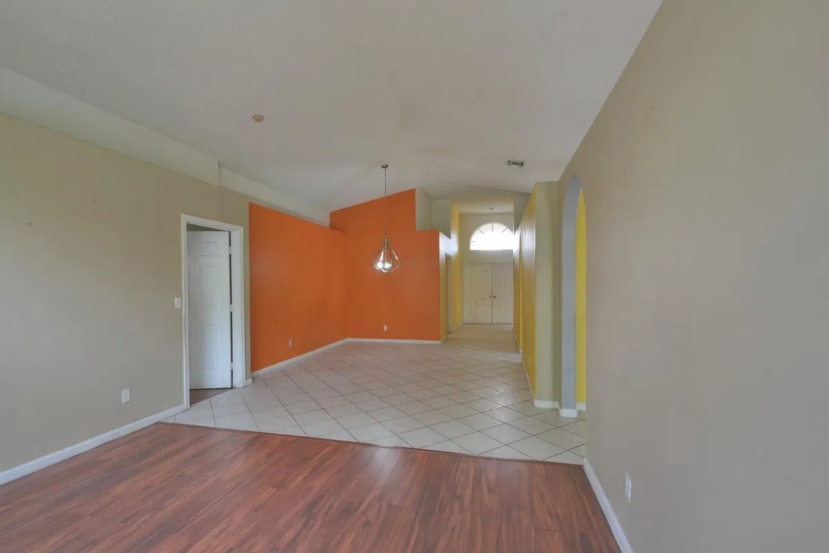  Residence photo 7