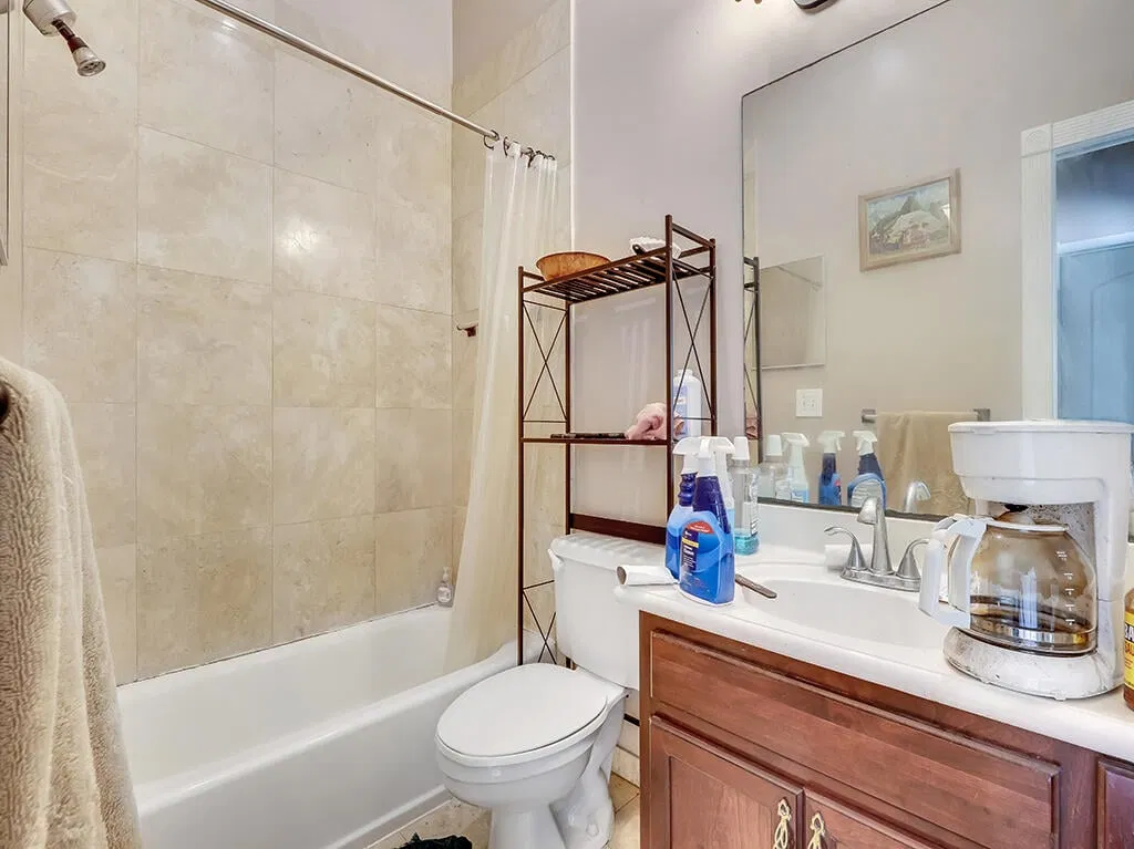 Residence photo 28