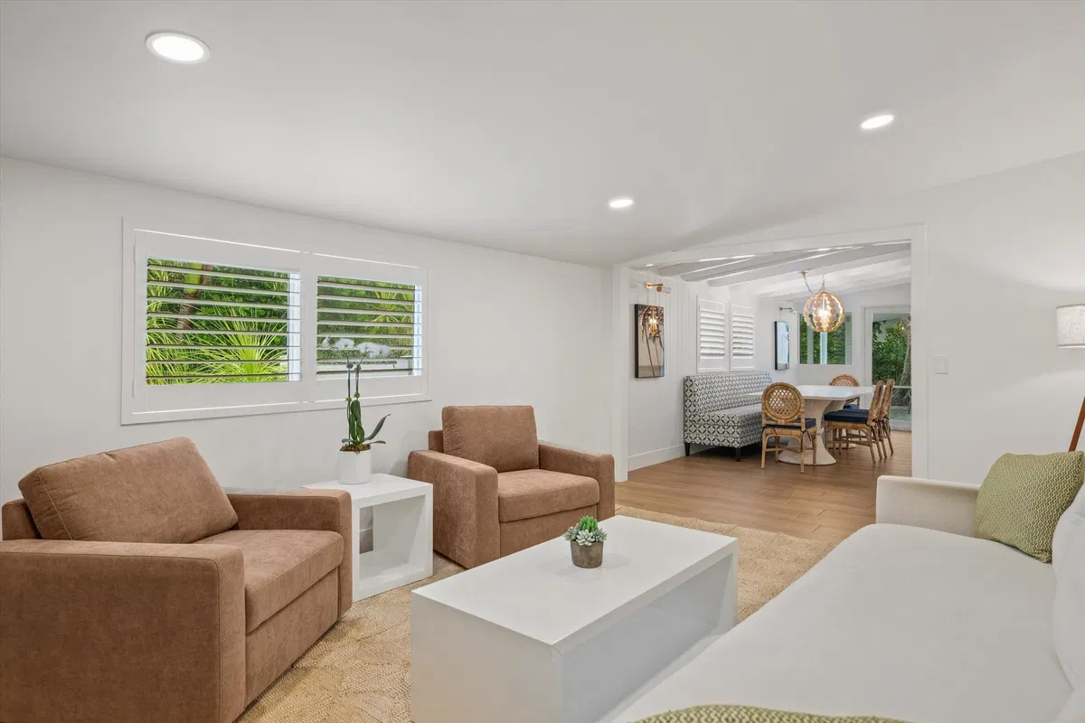 SoSo West Palm Beach Residence photo 10