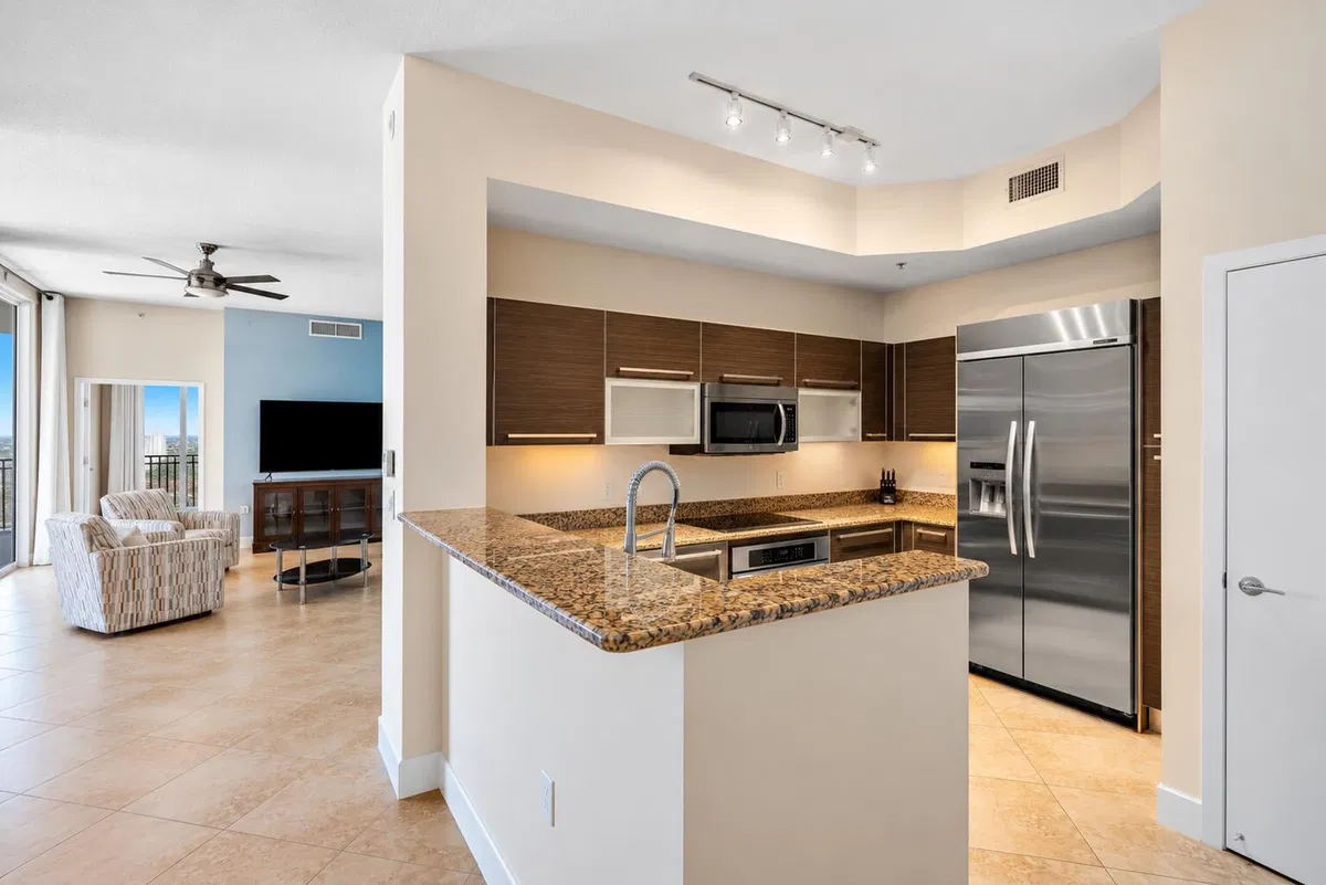 CityPlace South Tower Unit LPH-11 photo 7