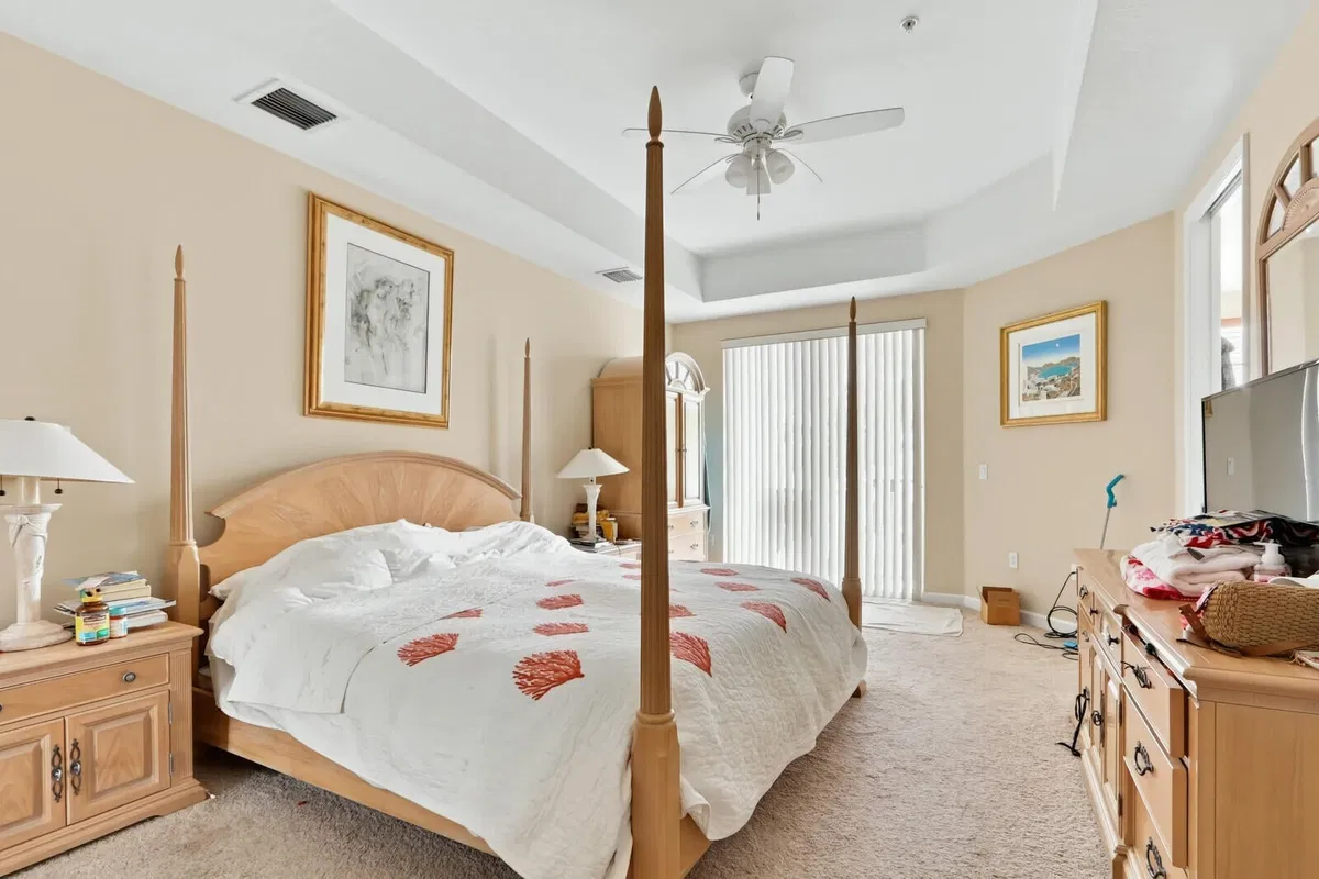 Residence photo 25