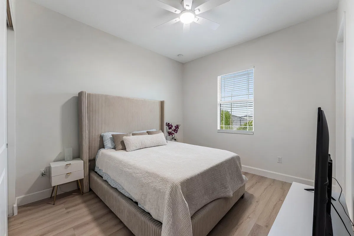  Residence photo 28