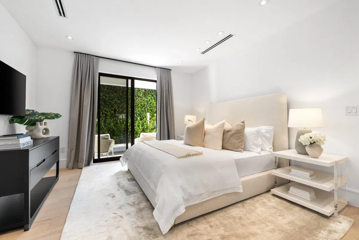 North End Palm Beach Residence photo 25