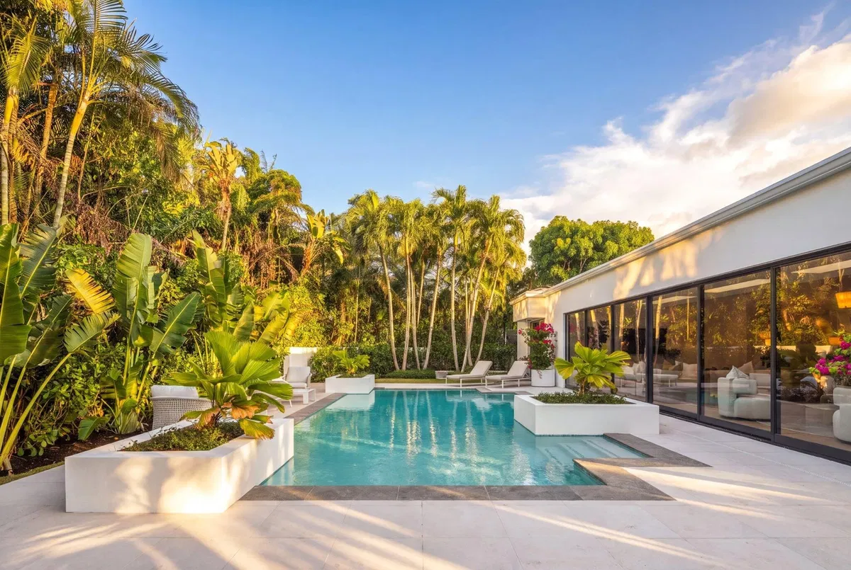North End Palm Beach Residence photo 31