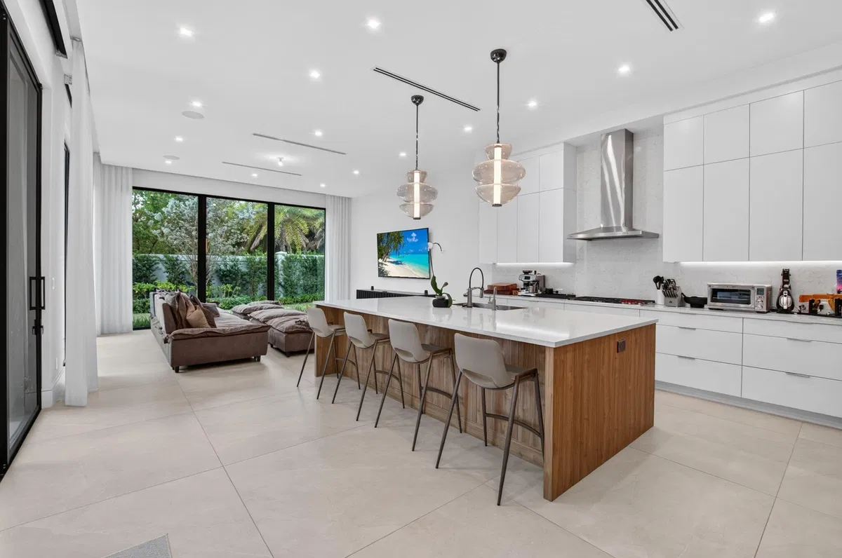  Residence photo 19