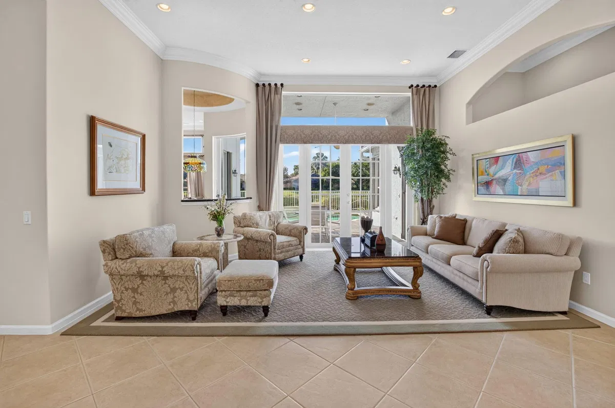 Residence photo 10