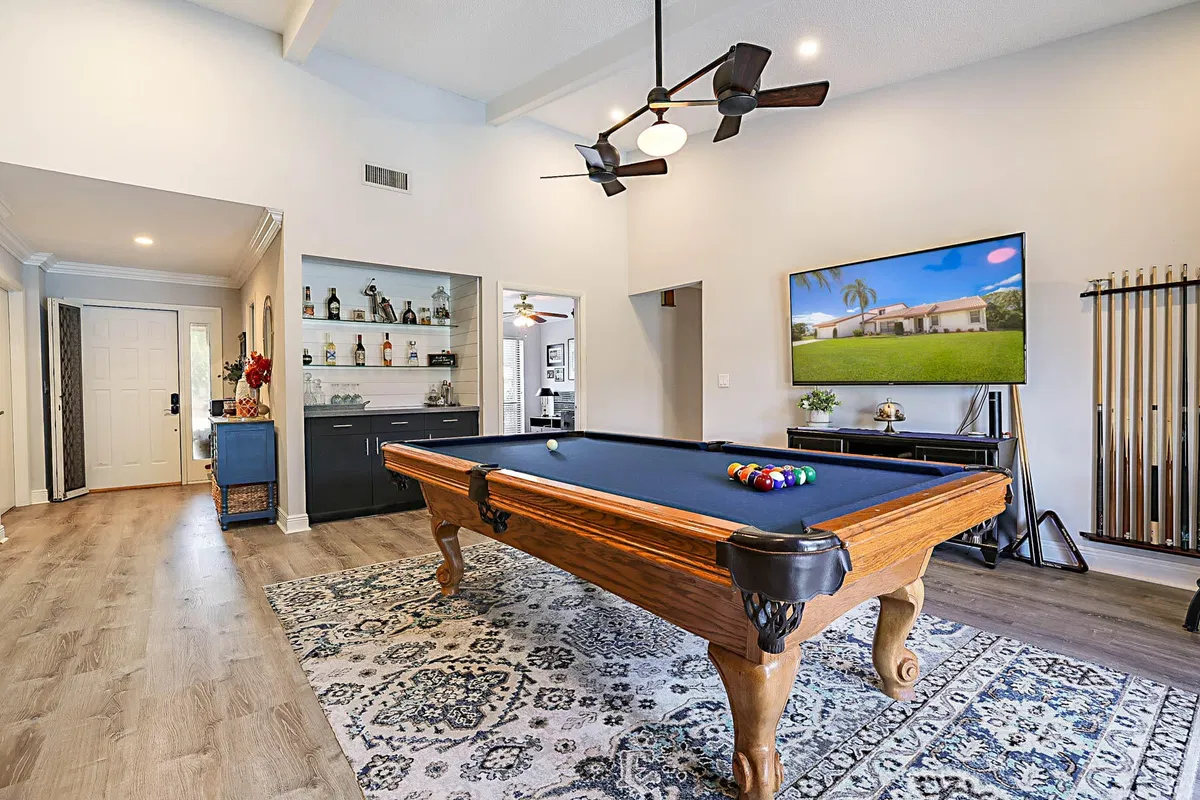 Residence photo 7