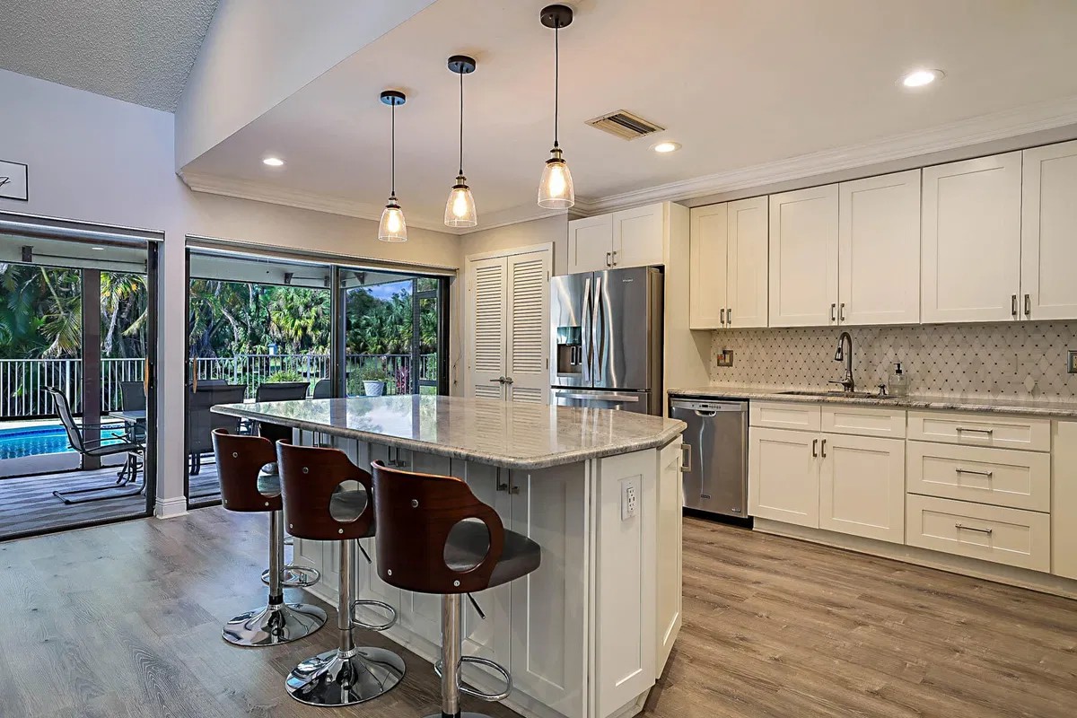 Residence photo 19