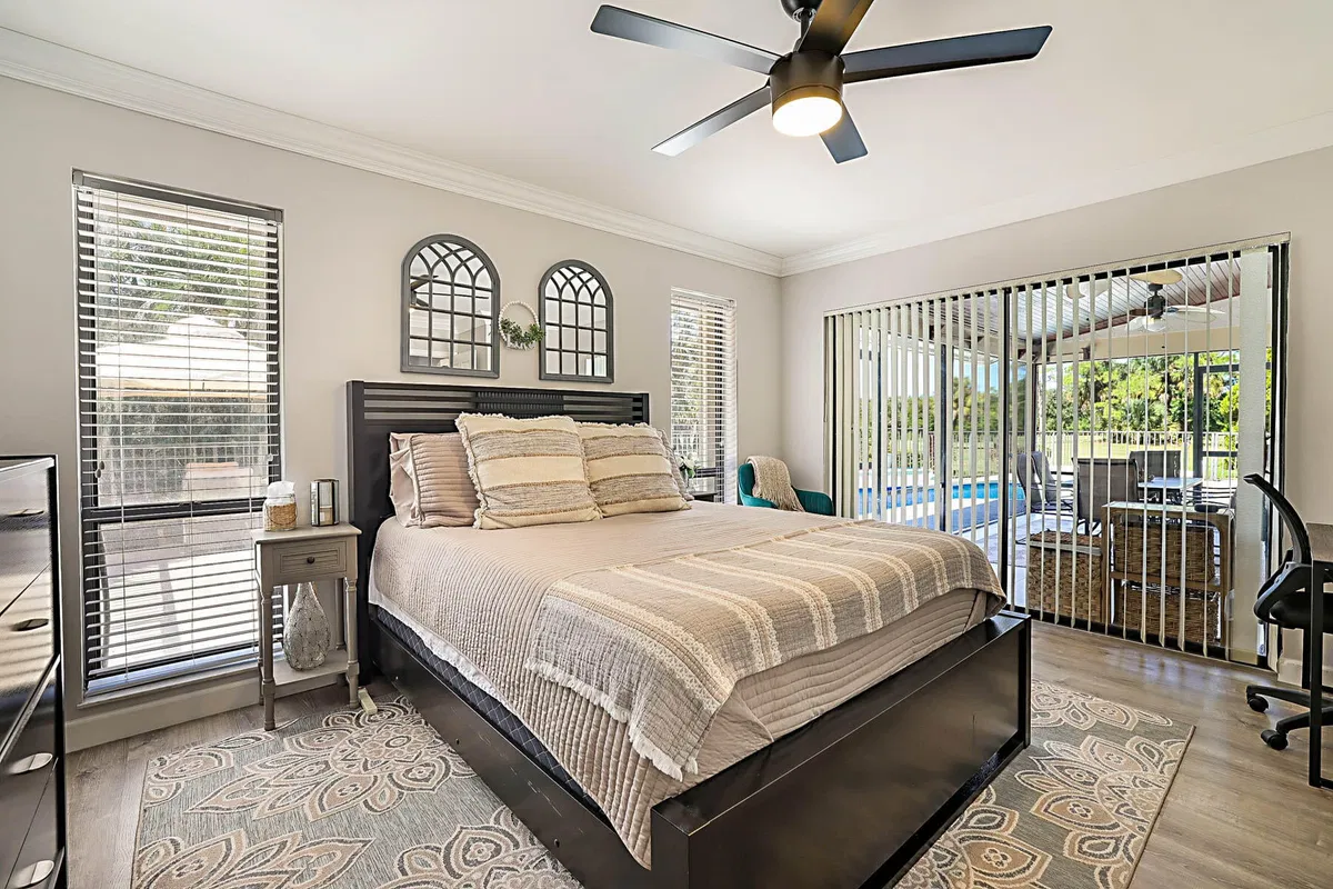 Residence photo 31