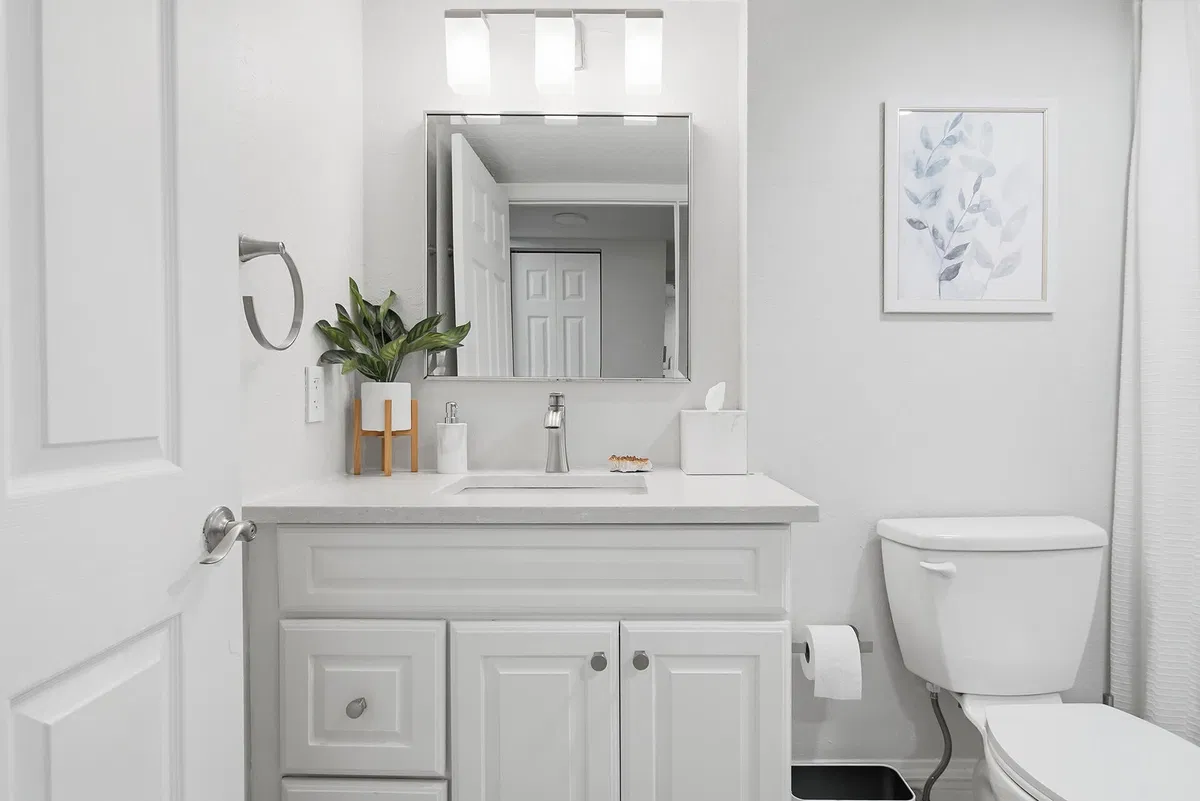 Flagler Pointe Unit 201 photo 28