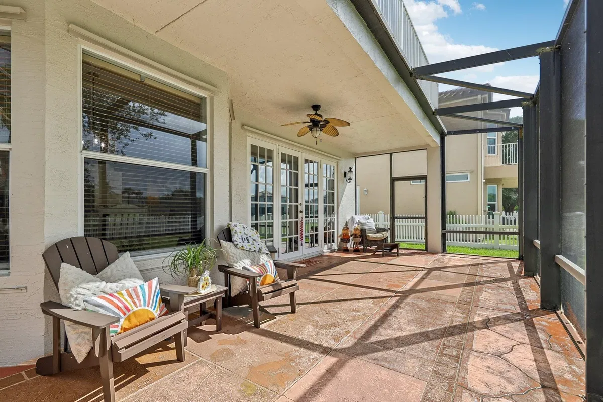 Residence photo 34