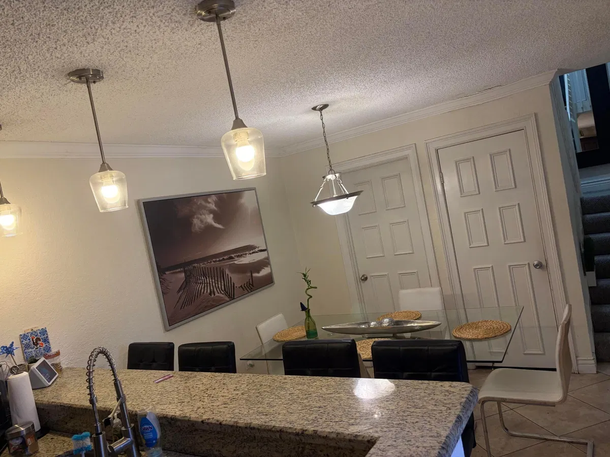 Residence photo 10