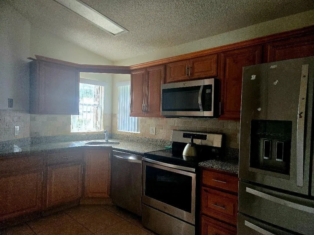Residence photo 4