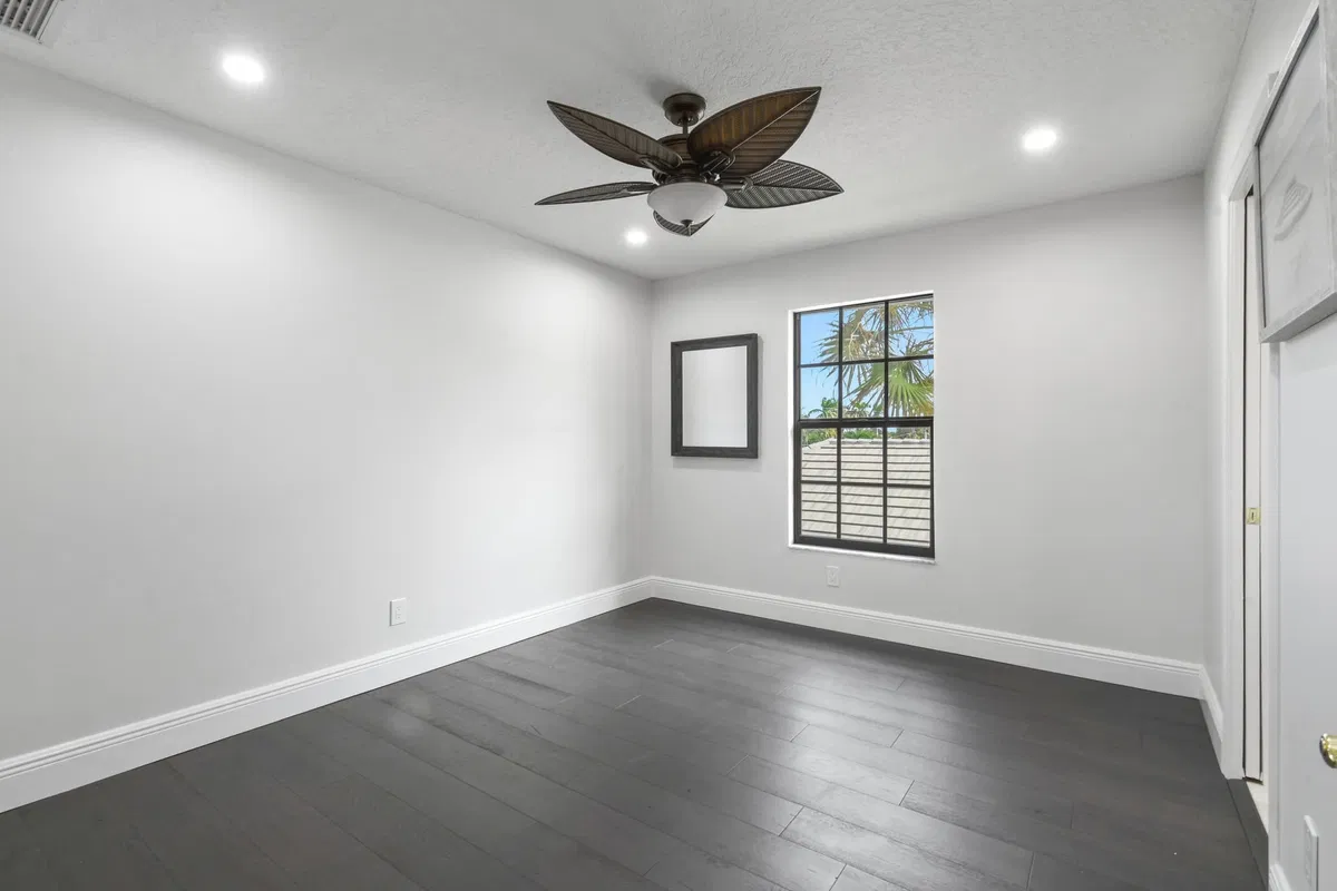 Jupiter River Estates Residence photo 37
