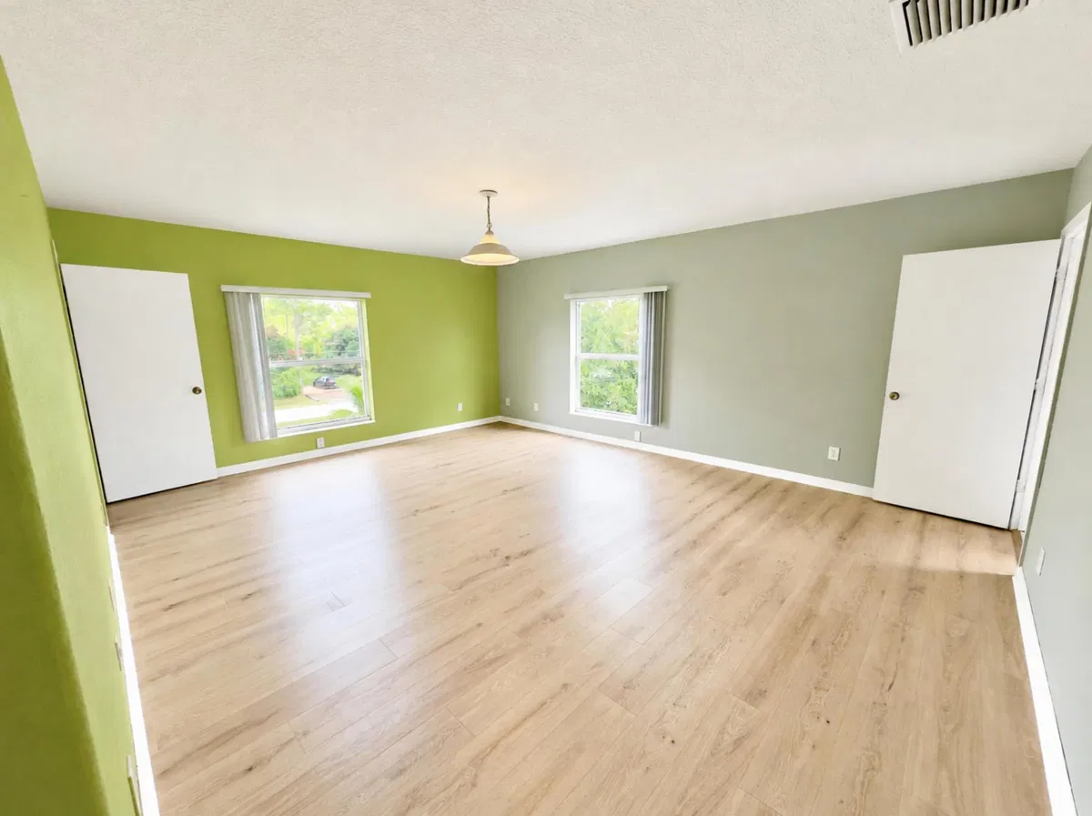 Residence photo 10