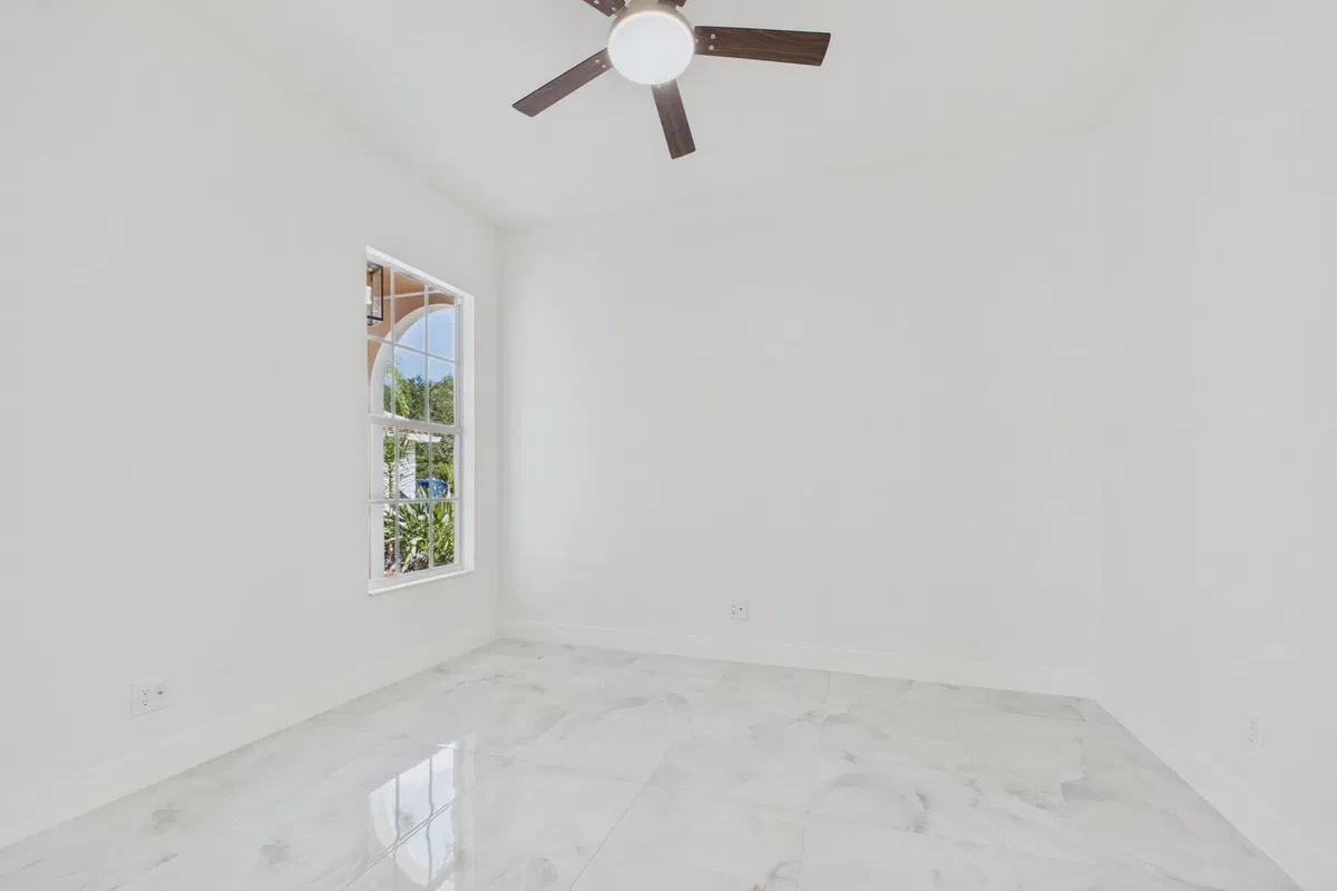 Residence photo 40
