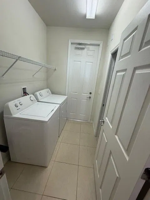 Mallory Creek Abacoa Residence photo 19