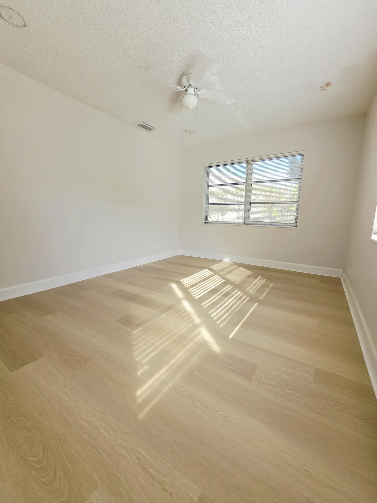 Residence photo 16