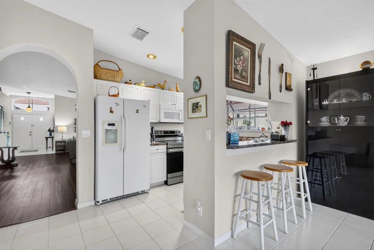  Residence photo 25