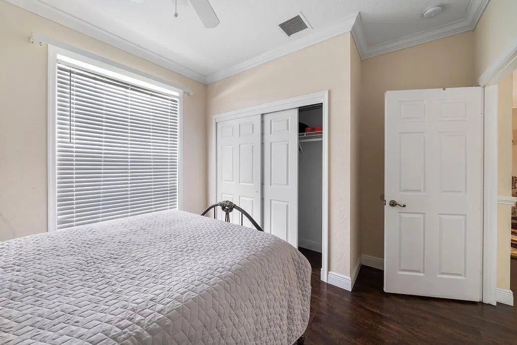  Residence photo 25