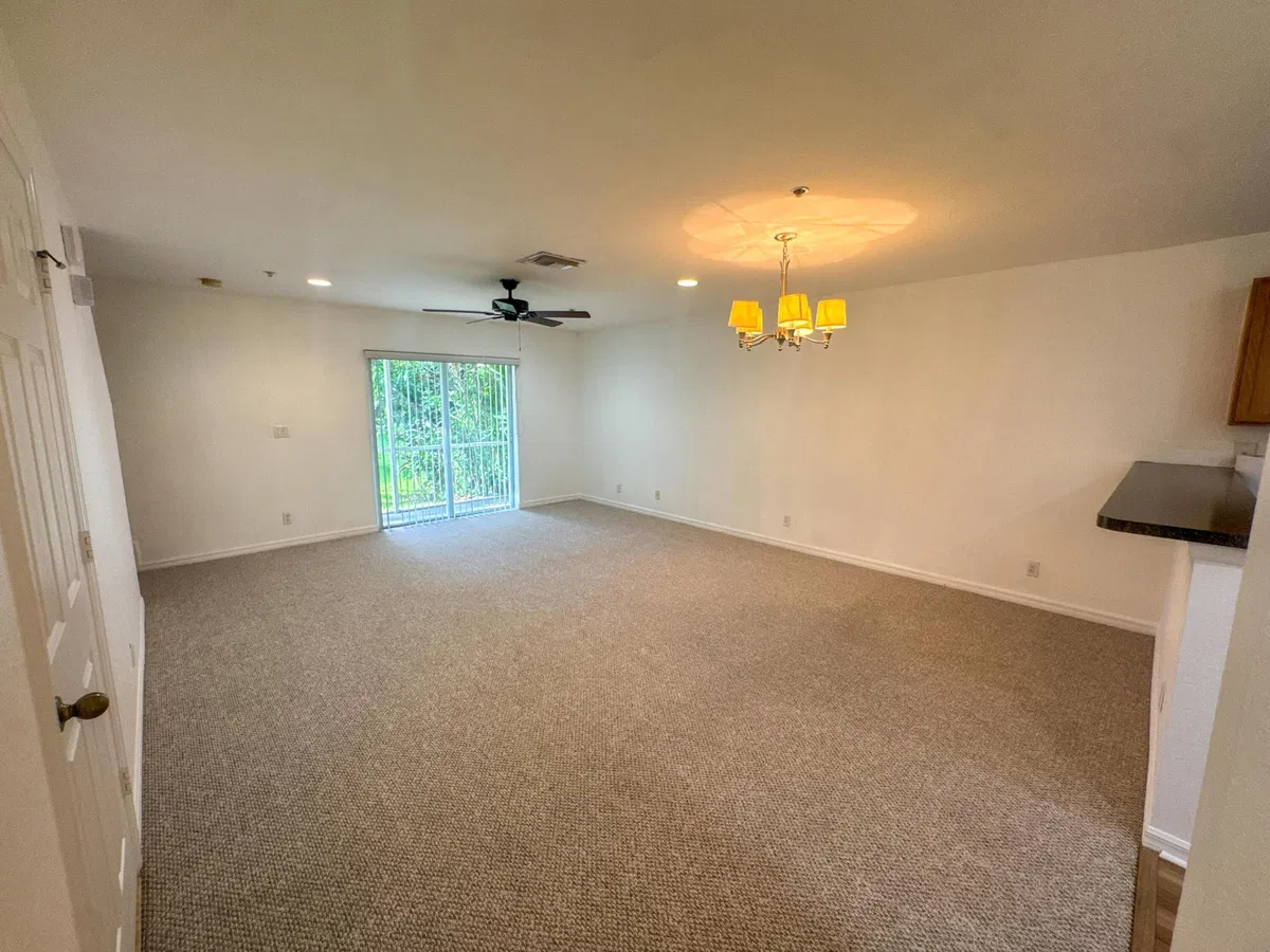Residence photo 10