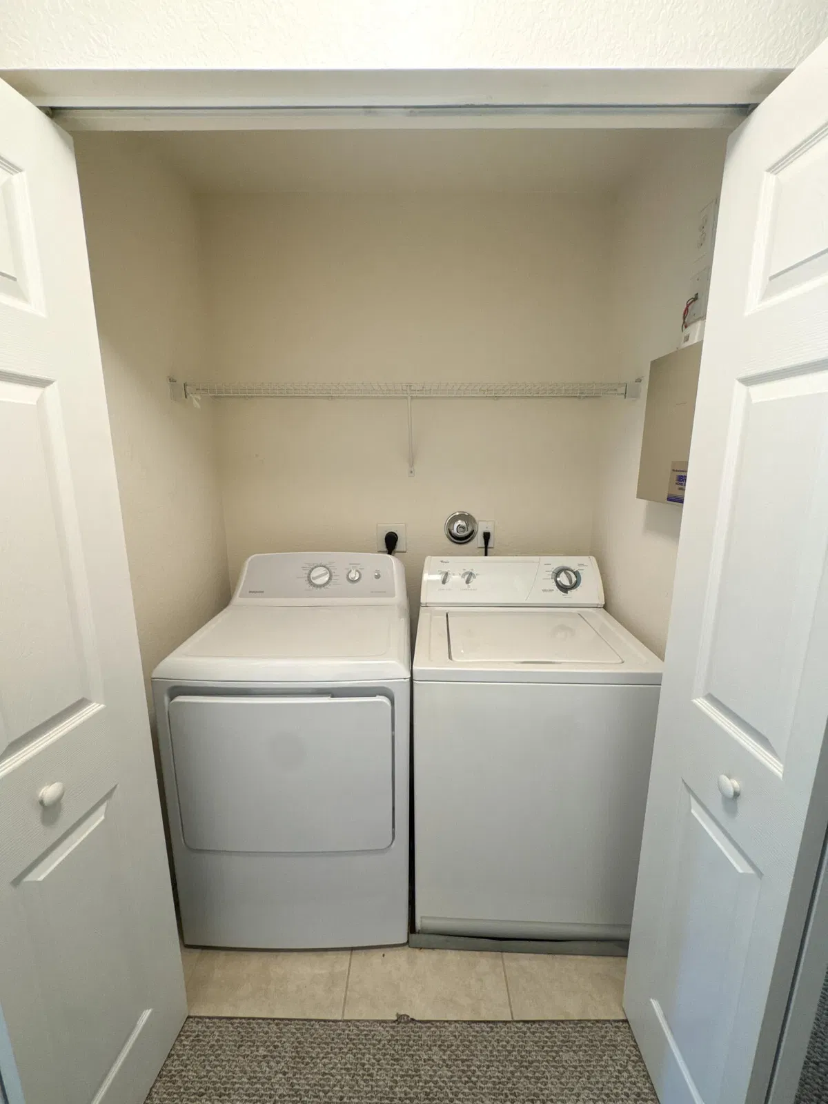 Residence photo 25