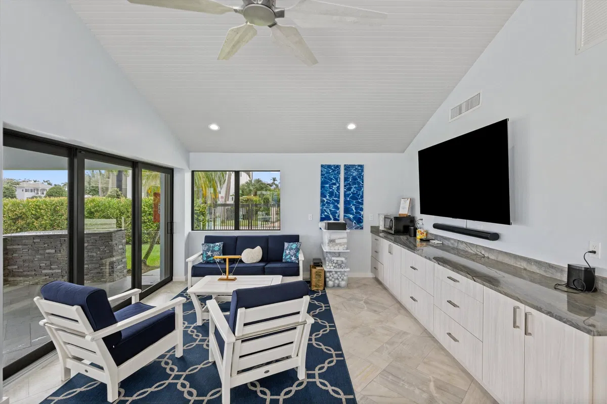 Downtown Delray Beach Unit PH-5 photo 28