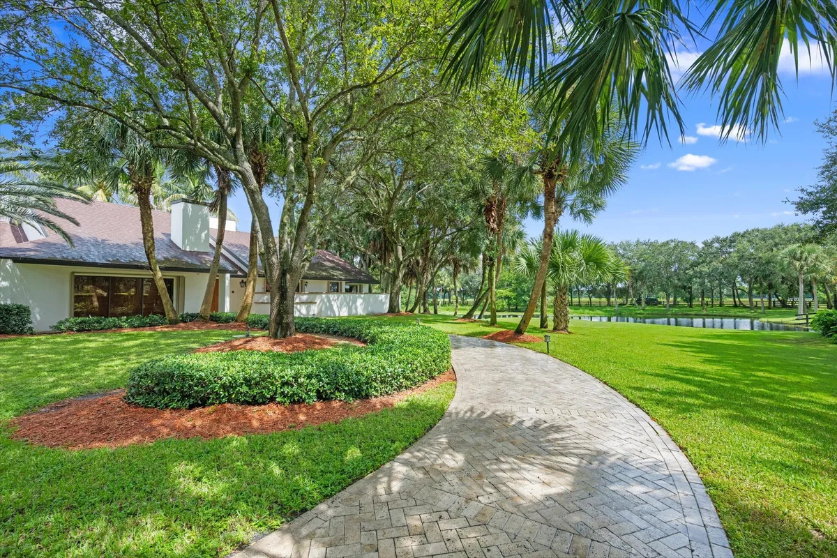 Palm Beach Point East Residence photo 7