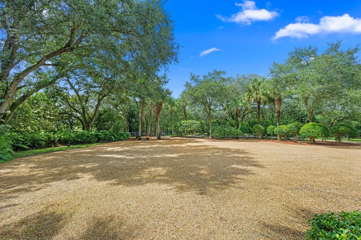 Palm Beach Point East Residence photo 100