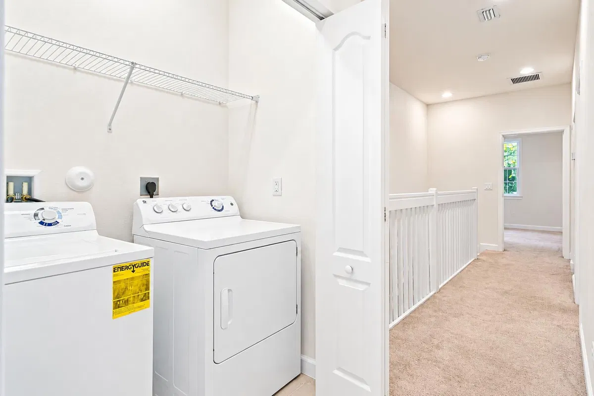 Residence photo 13