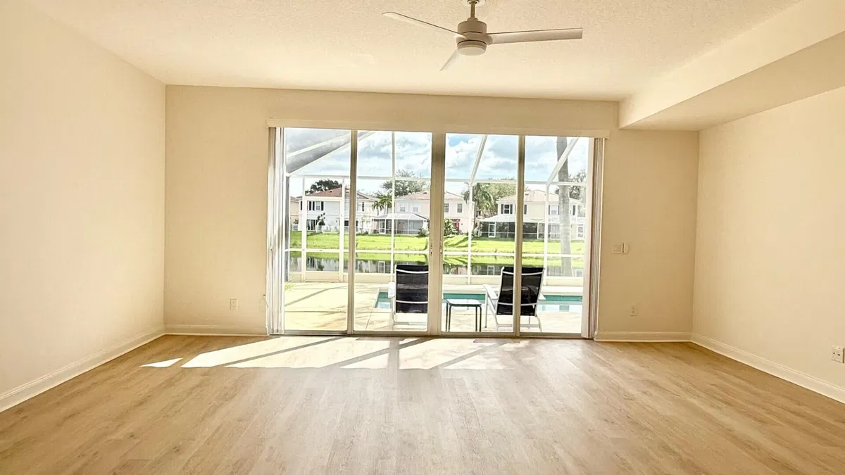 Residence photo 67