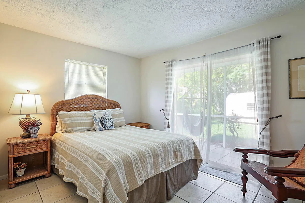 Residence photo 19