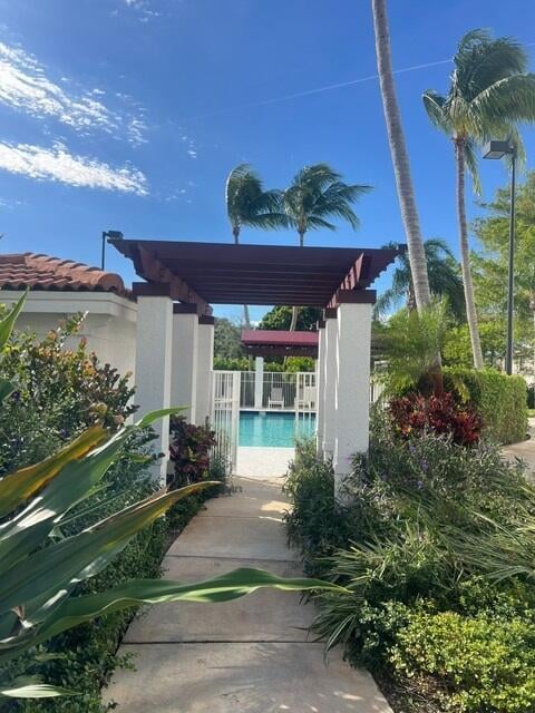 Unit 65 photo 16
