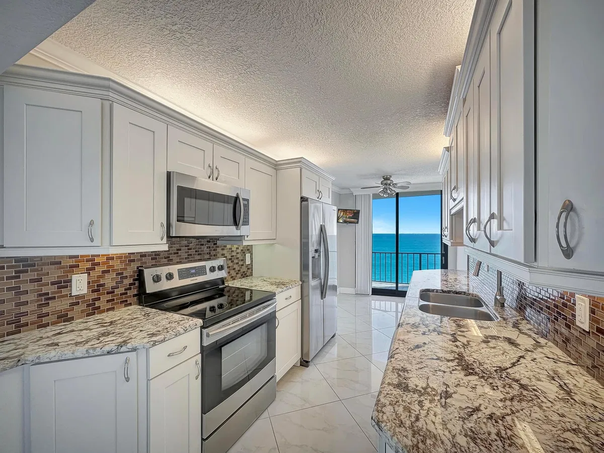 Singer Island Unit 1-501 photo 7