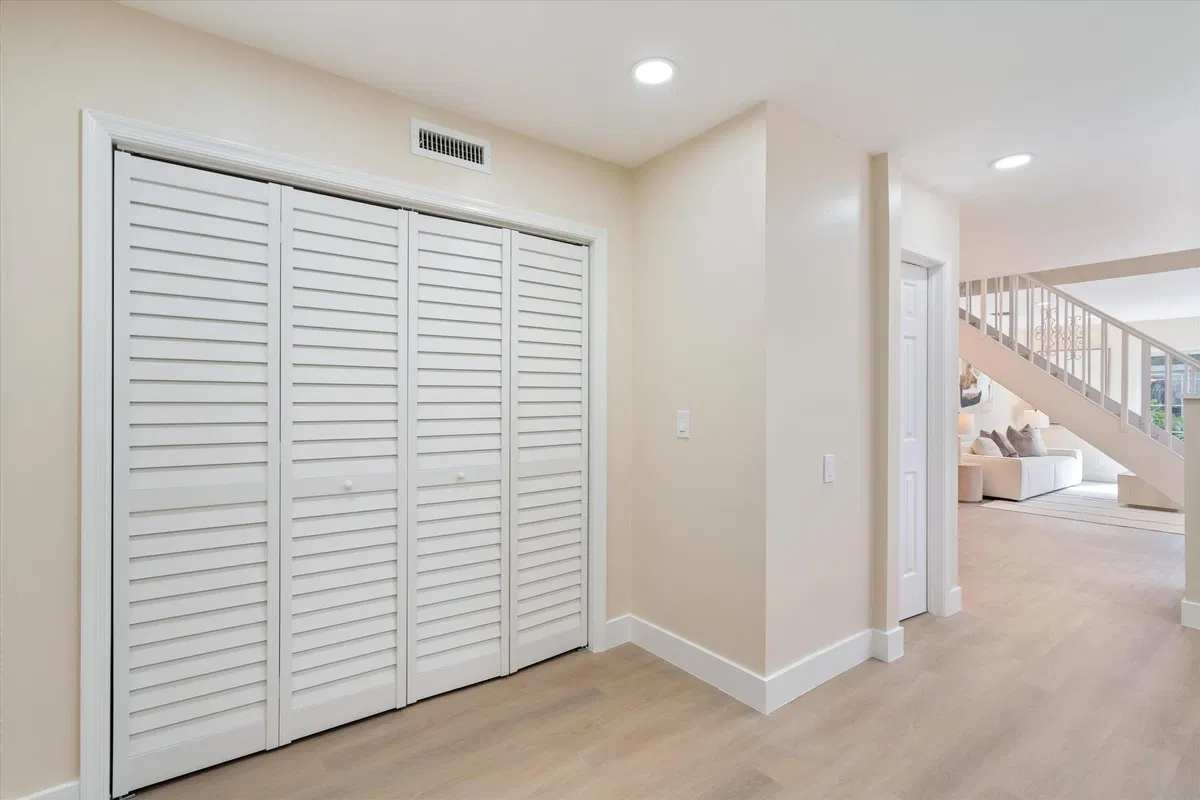 Residence photo 7