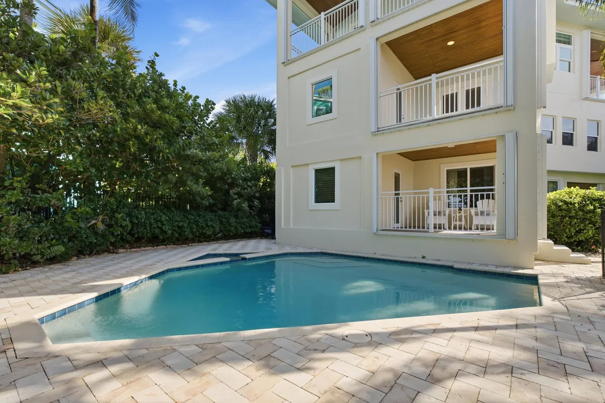 Residence photo 28