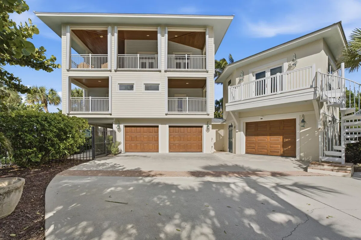 Residence photo 52