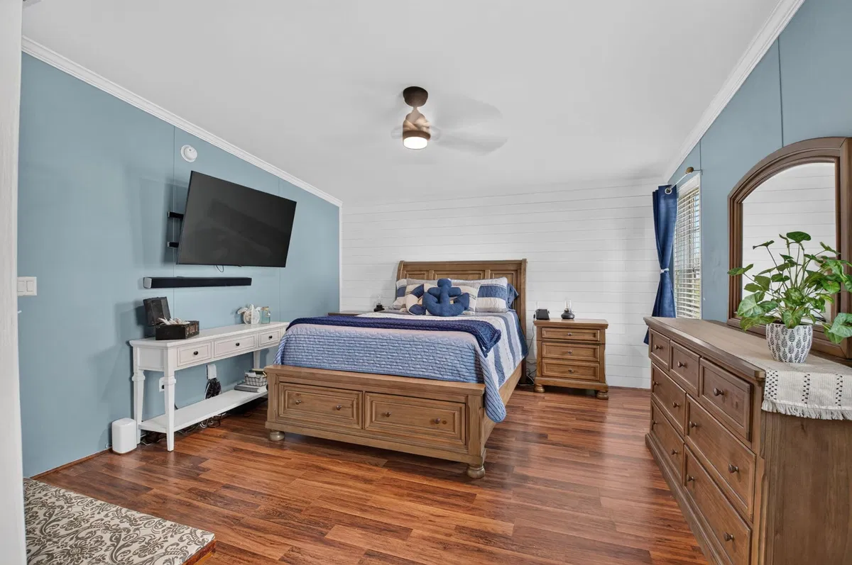 Residence photo 22