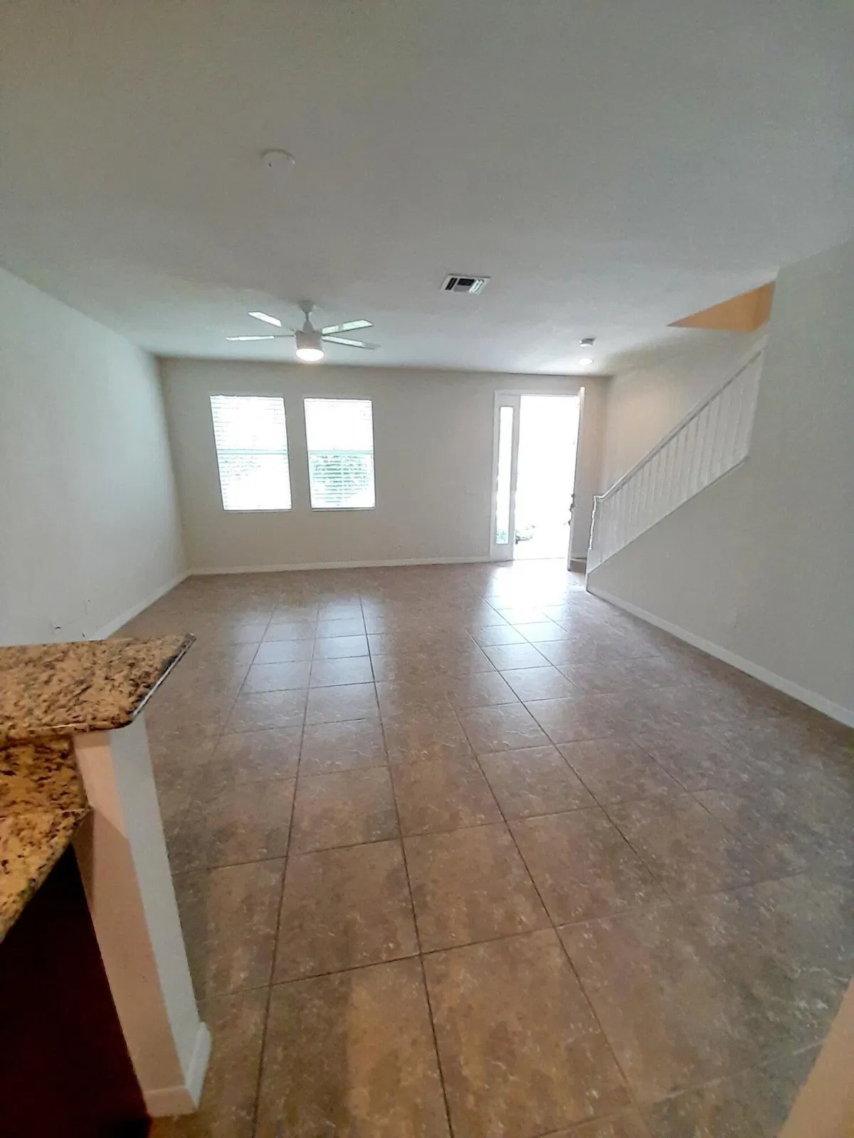 Residence photo 4