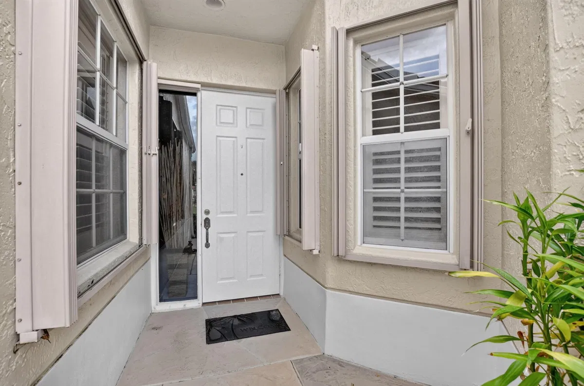 Residence photo 4
