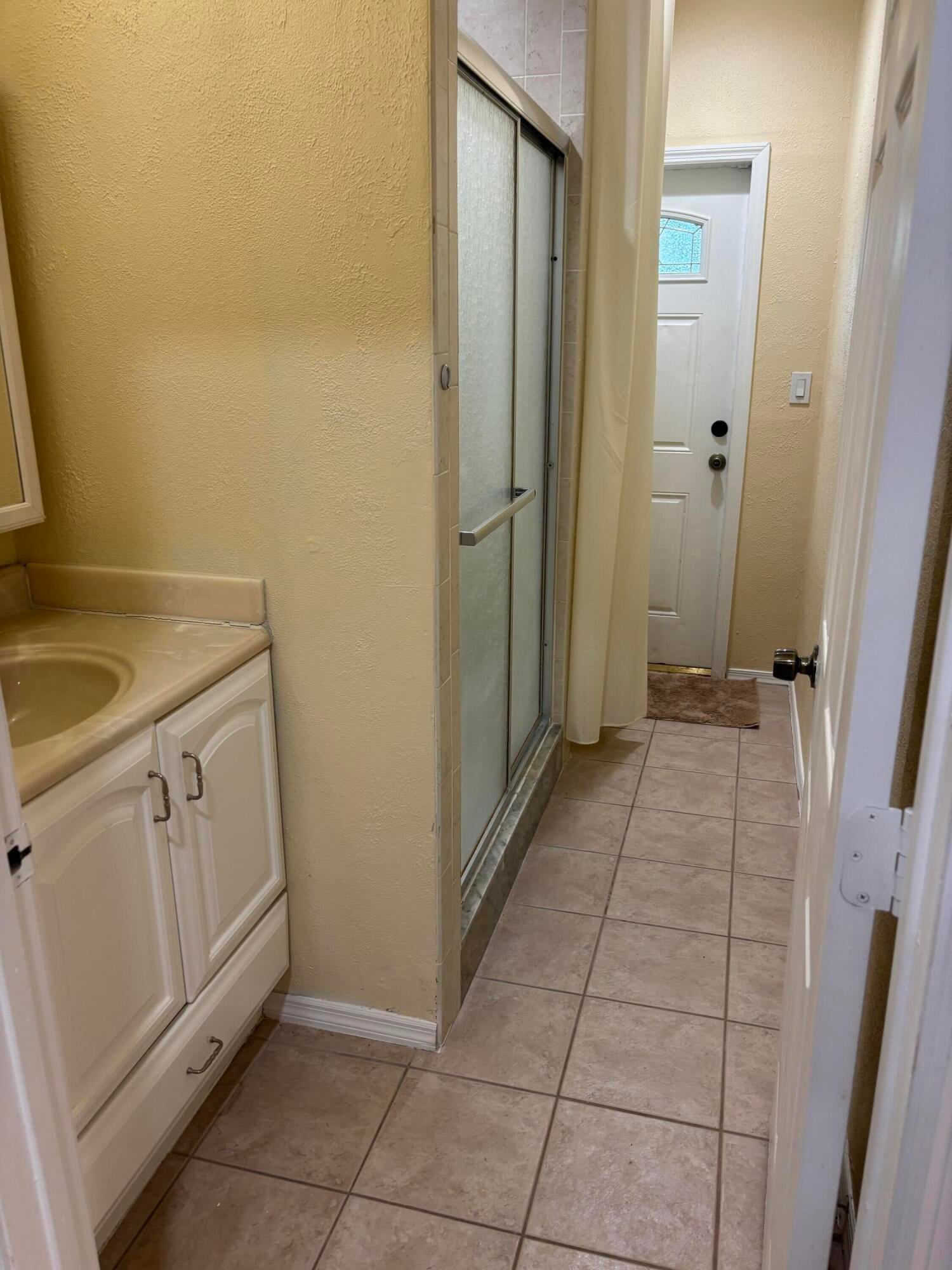 Residence photo 4