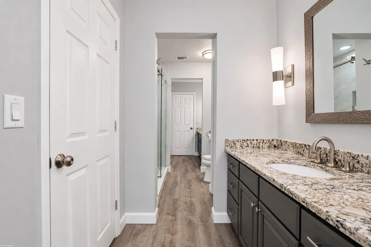 Residence photo 46